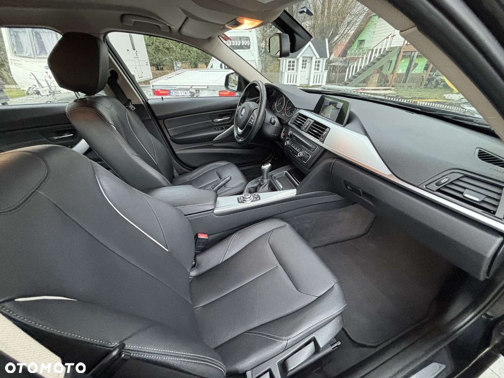 BMW Seria 3 318d DPF Edition Exclusive - 27