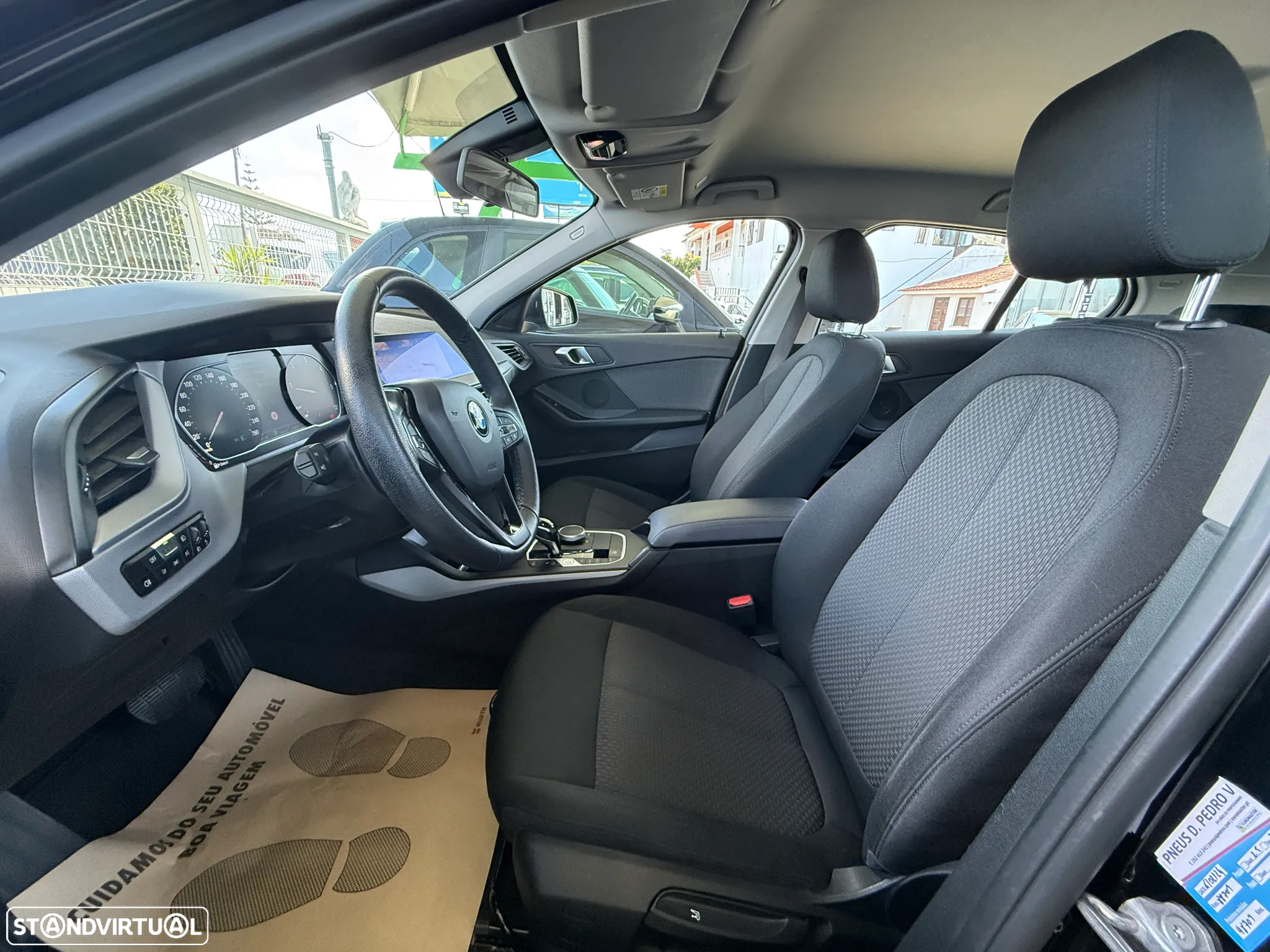 BMW 116 d Pack Color Vision Auto - 22