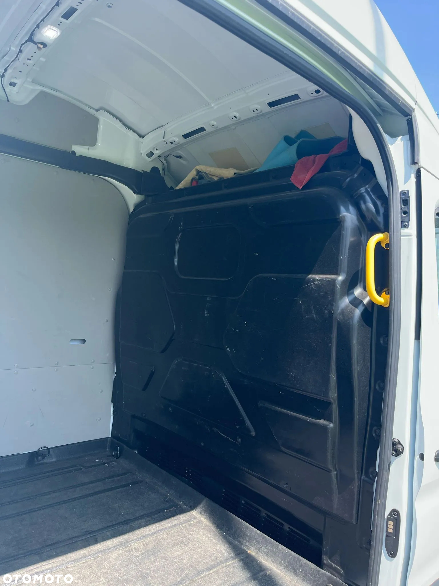Ford Transit - 18