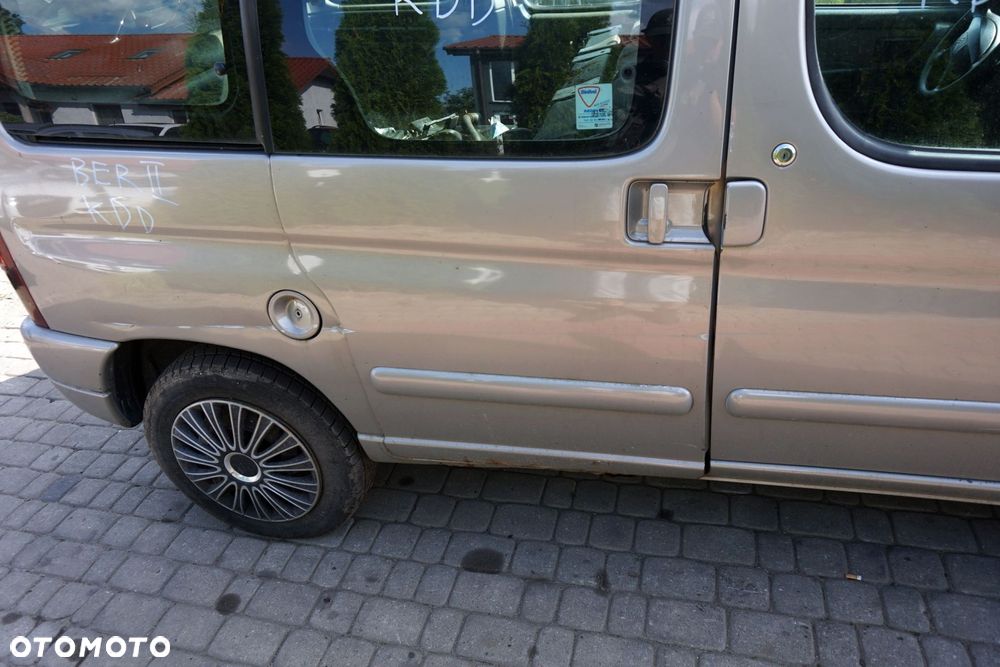DRZWI TYLNE PRAWE BERLINGO I LIFT II M59 KDDC  SREBRNY CITROEN 2002-2008 - 2