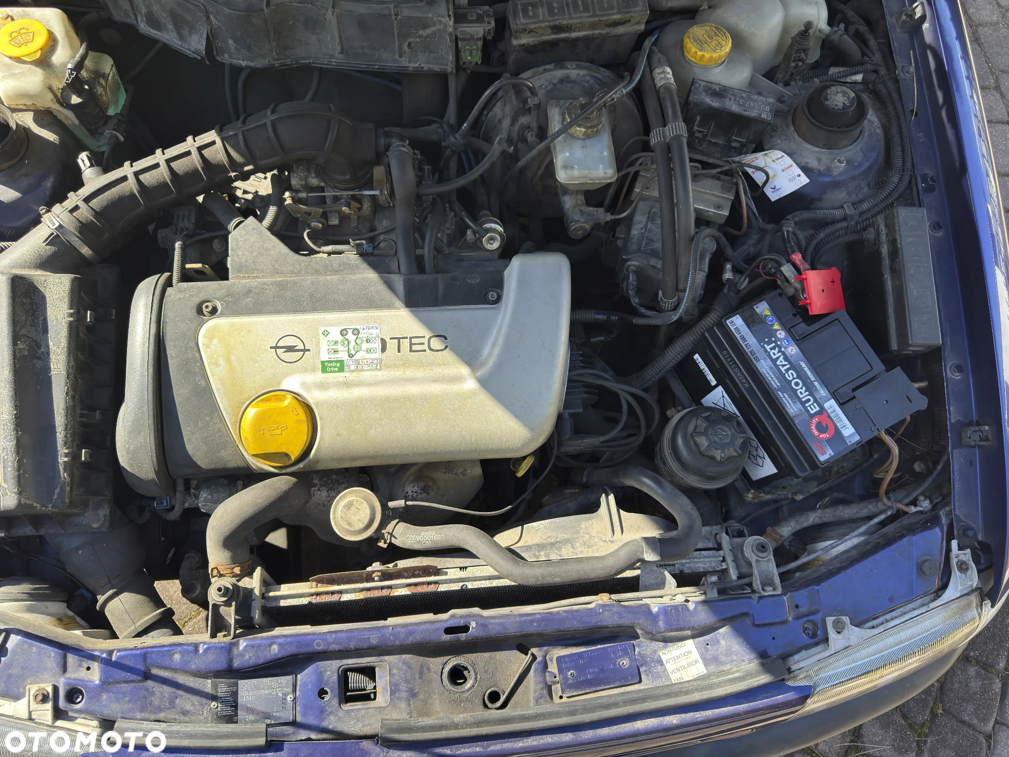 Opel Astra 1.4 16v GL - 11