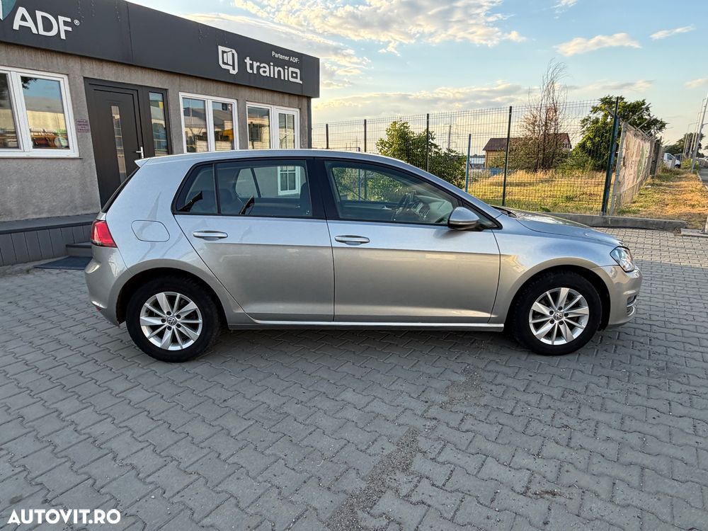 Volkswagen Golf 1.6 TDI BMT Trendline - 23