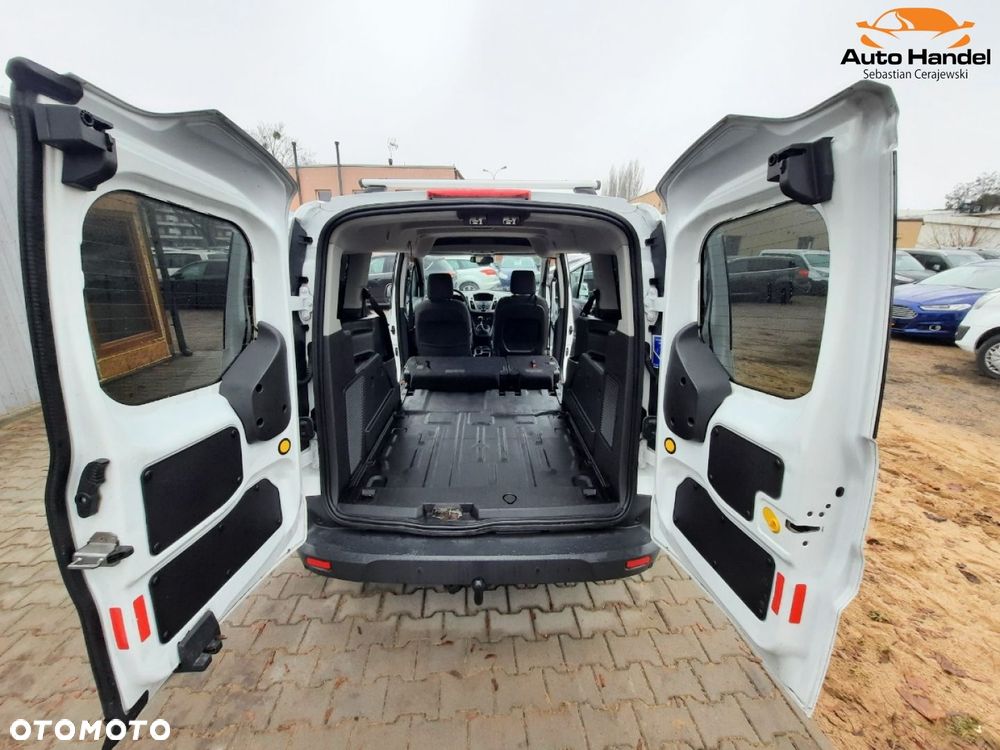 Ford Transit Connect - 13