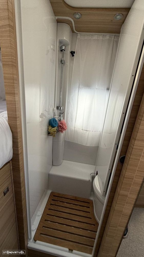 Dethleffs Globebus i1 GT black 160cv automatica - 32