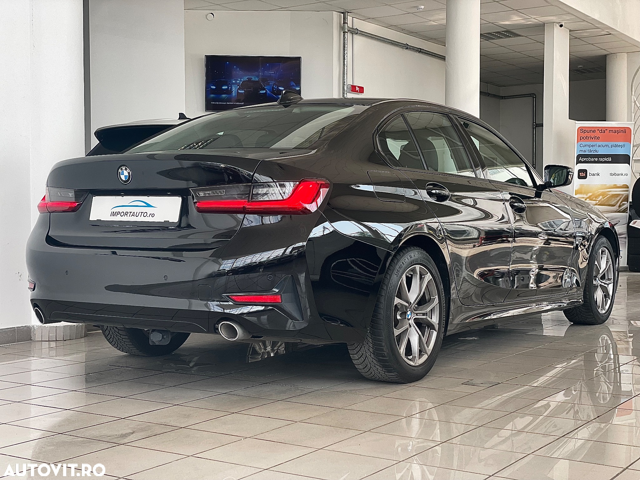 BMW Seria 3 318d AT MHEV - 33