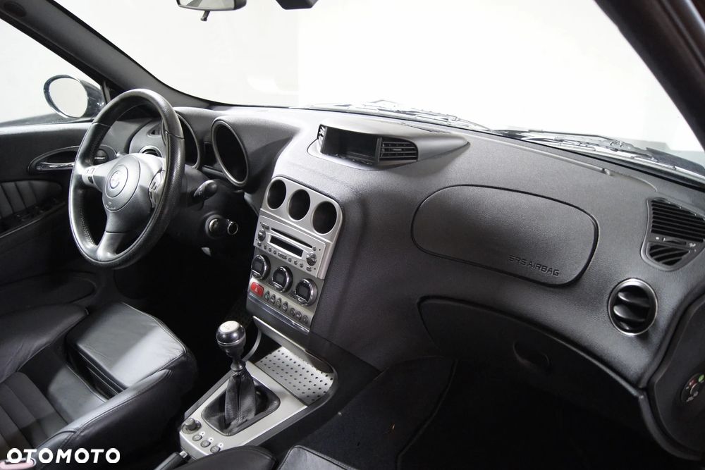 Alfa Romeo 156 3.2 V6 24V GTA - 17