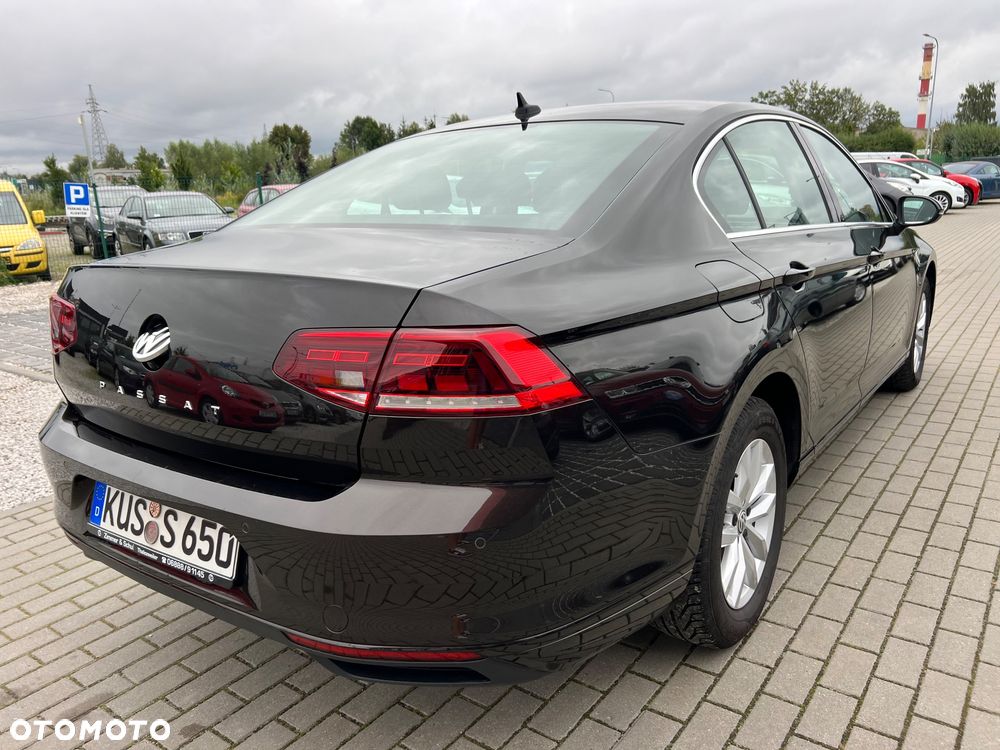 Volkswagen Passat 2.0 TDI BMT Comfortline - 5
