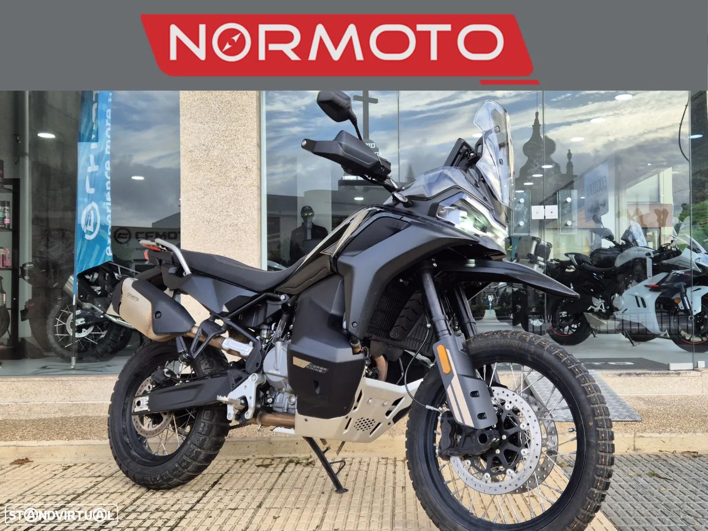 CF Moto 800MT-X - 1