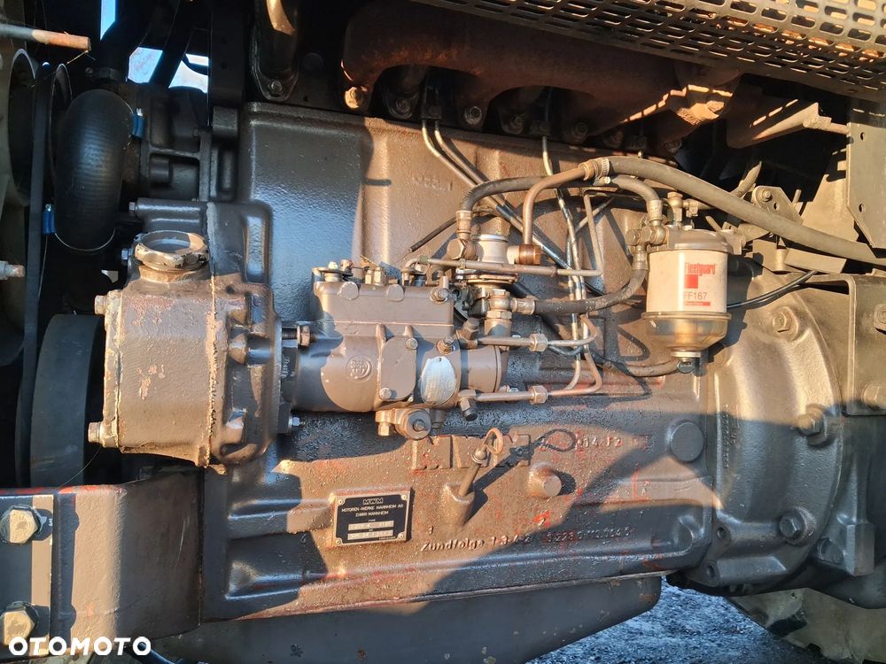 Renault 95-12 TX. - 14