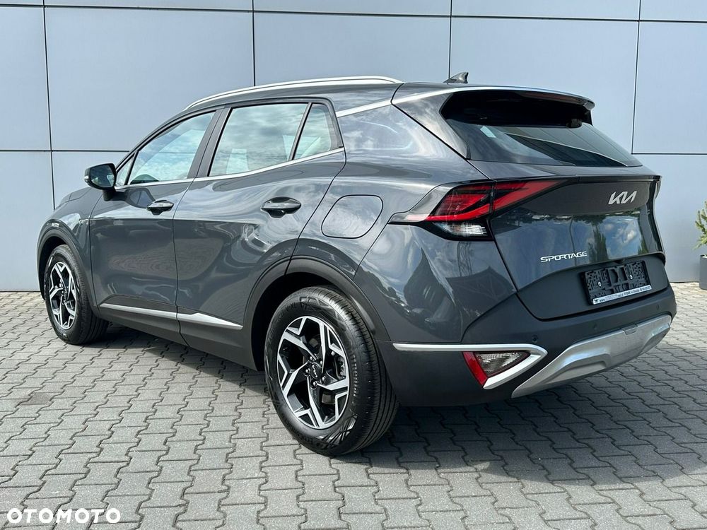 Kia Sportage 1.6 CRDI MHEV Business Line 2WD DCT - 12