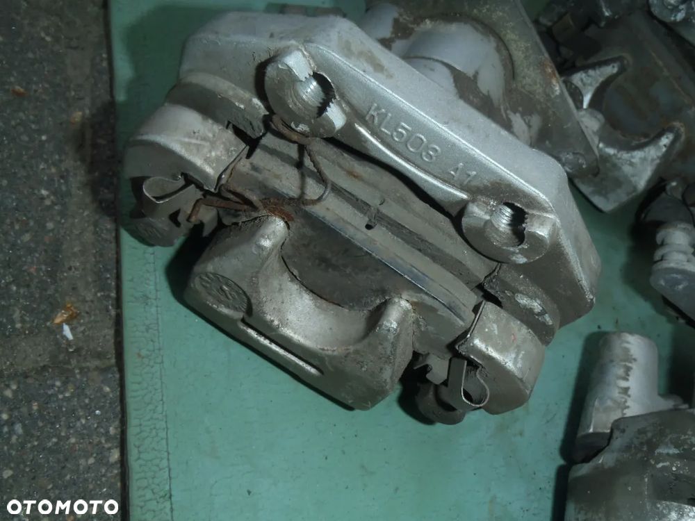zacisk jarzmo tył tylne chatenet 26 jdm titane  ligier js 50 mgo microcar aixam 400 500 city jdm tasso italcar virgo - 18