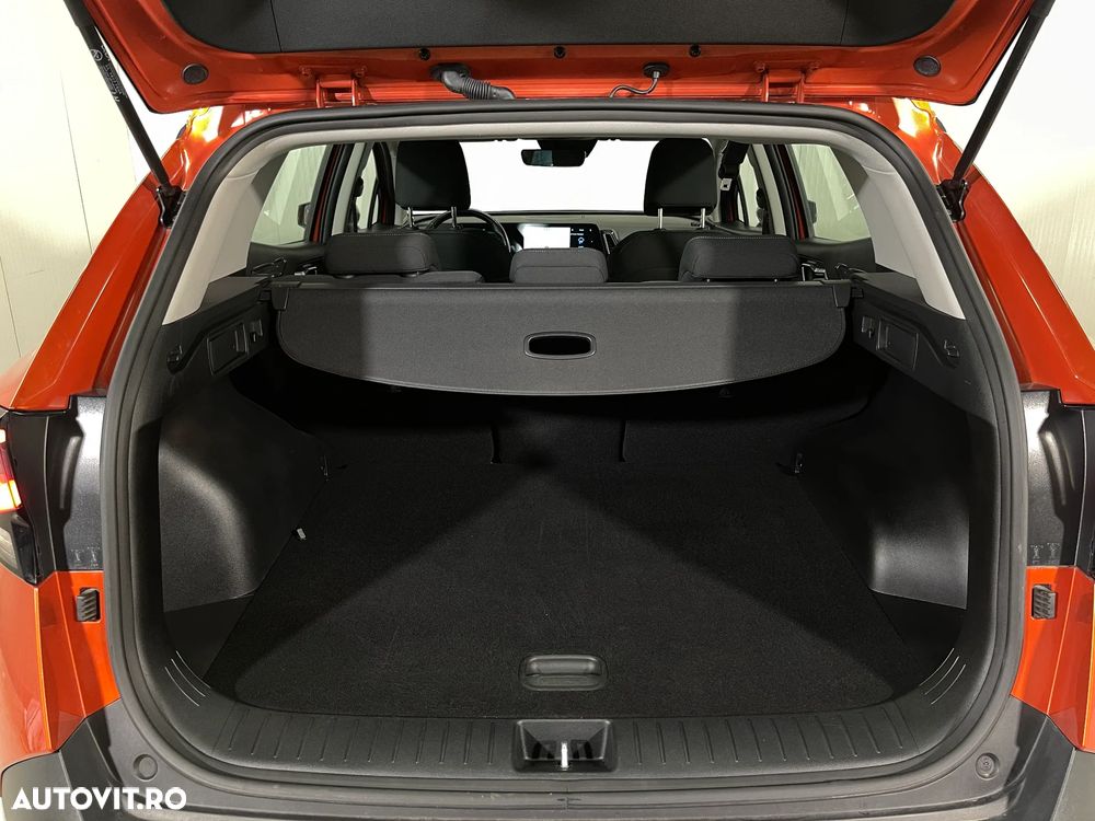 Kia Sportage 1.6 DSL MHEV 7DCT HP 4x2 Style - 13