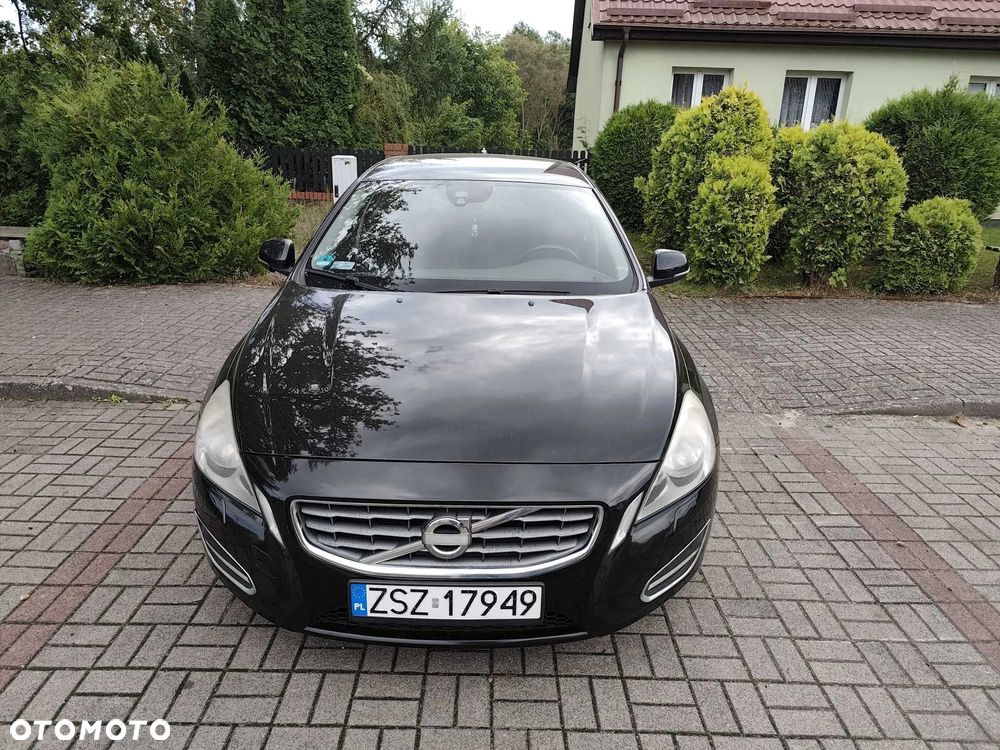 Volvo V60 D3 Kinetic - 4