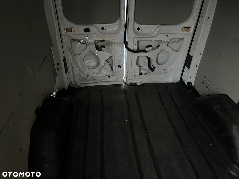 Ford TRANSIT 2023 L3 SALON PL - 14