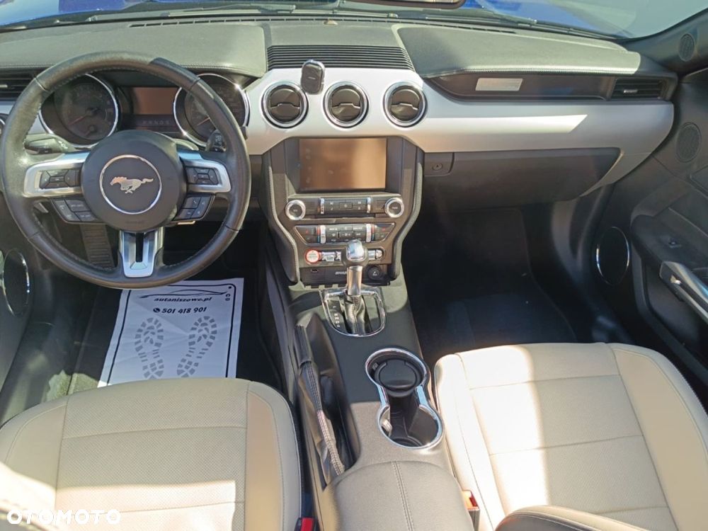 Ford Mustang - 9