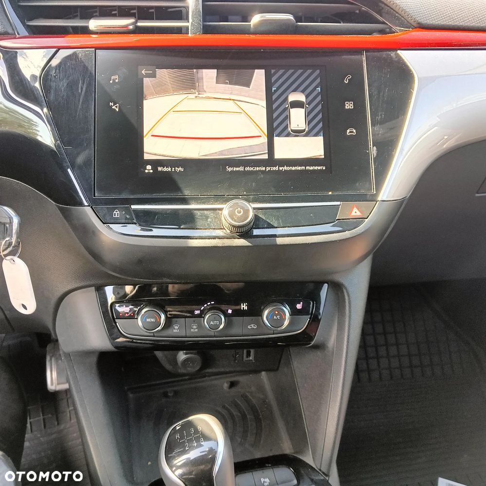 Opel Corsa 1.2 Direct Injection Turbo GS - 9