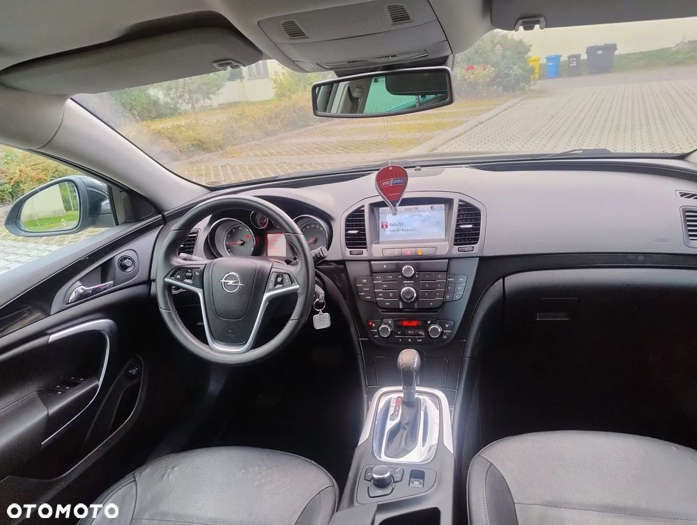 Opel Insignia 2.0 T Cosmo - 17