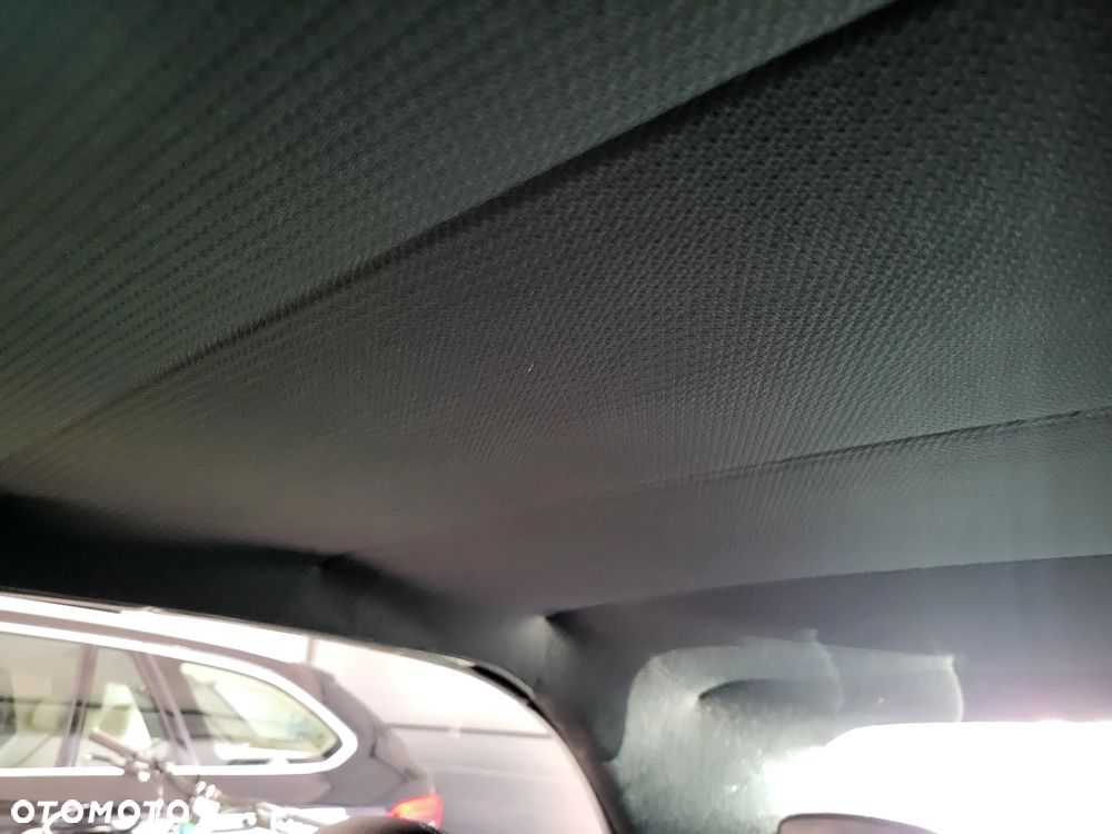 Mercedes-Benz CLK - 28