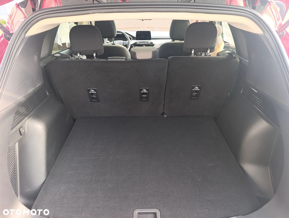 Ford Kuga 1.5 EcoBoost SOUND EDITION - 29