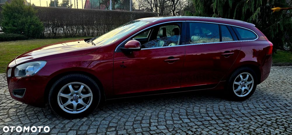 Volvo V60 D4 R-Design Summum - 7