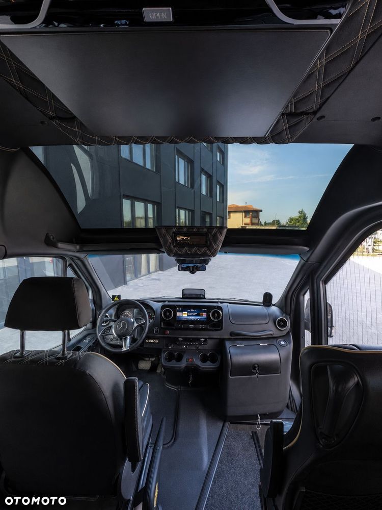 Mercedes-Benz SPRINTER 519 CDI 19+1+1 DUŻY BAGAŻNIK - 16