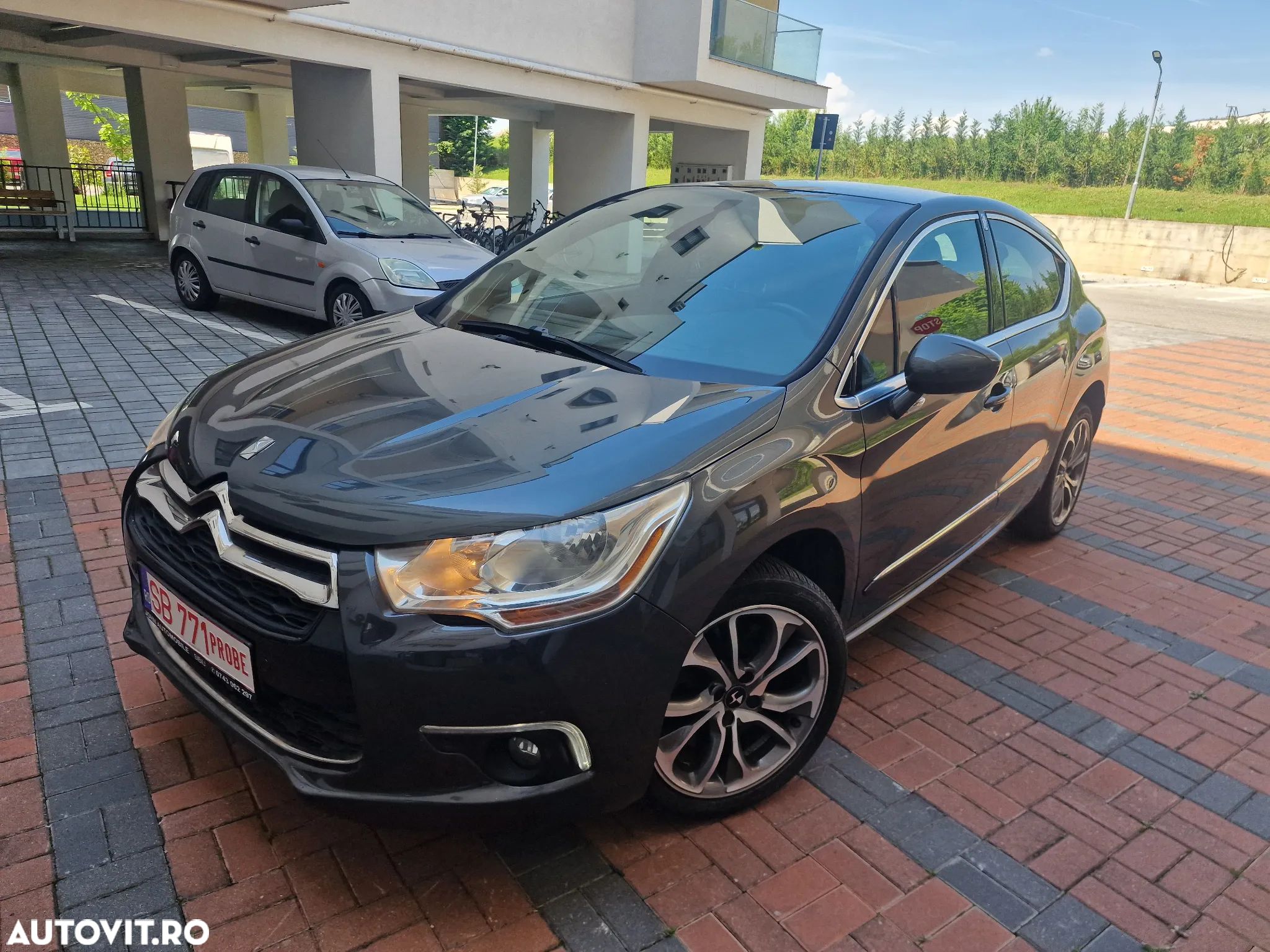 Citroën DS4 THP 200 SportChic - 1
