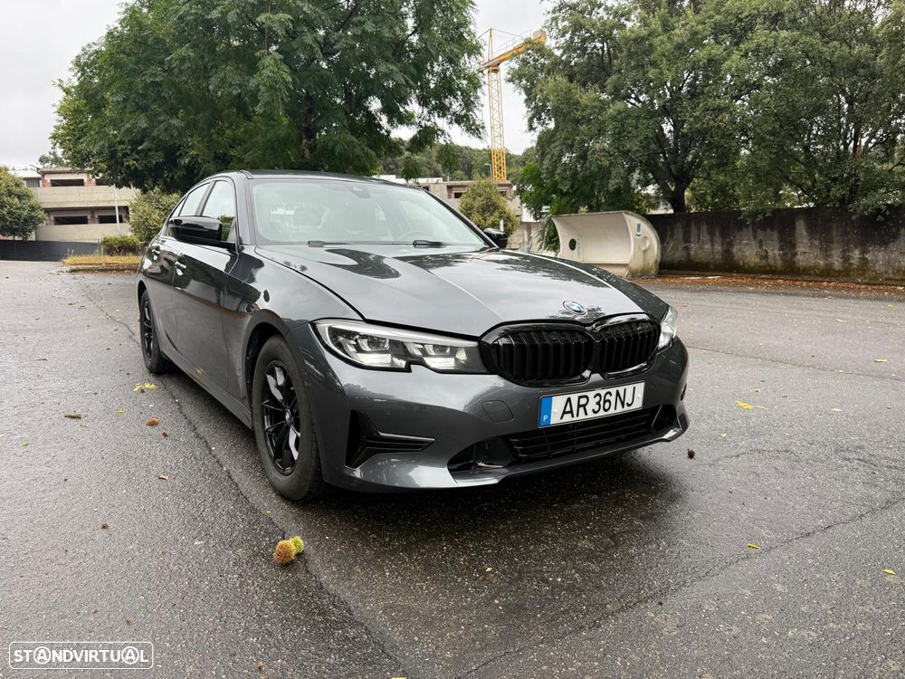 BMW 318 d Auto - 1