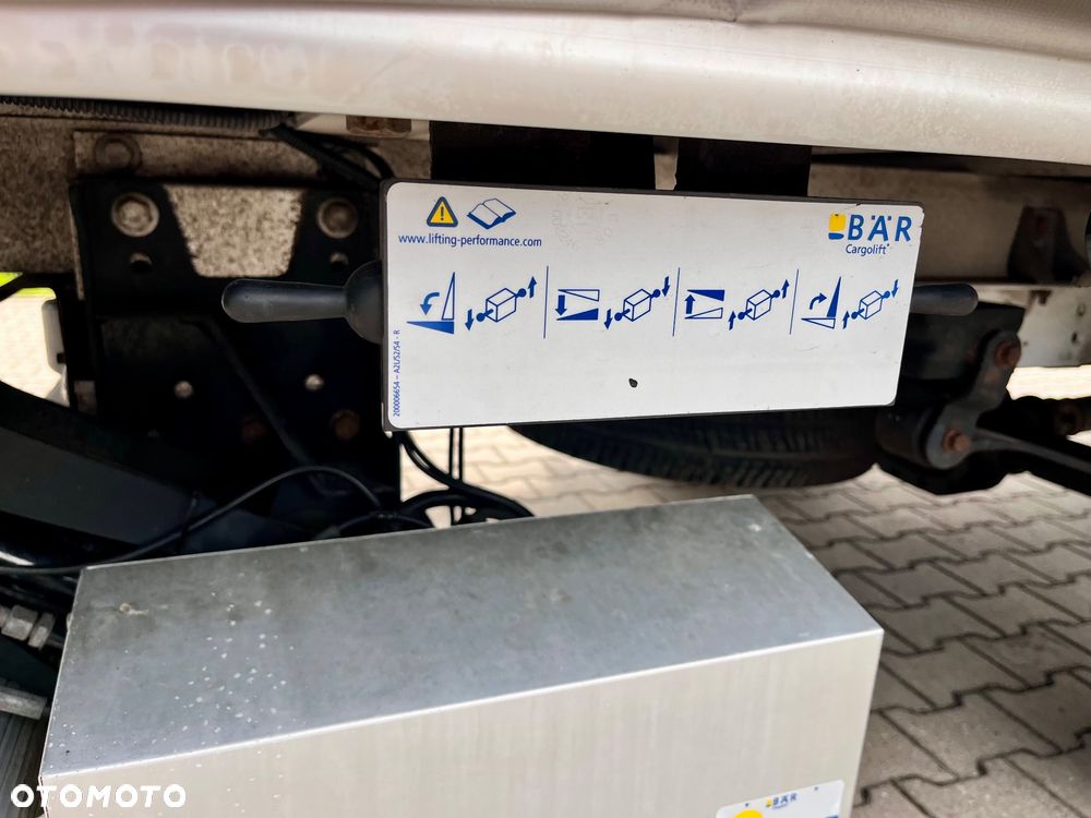 Ford Transit - 10
