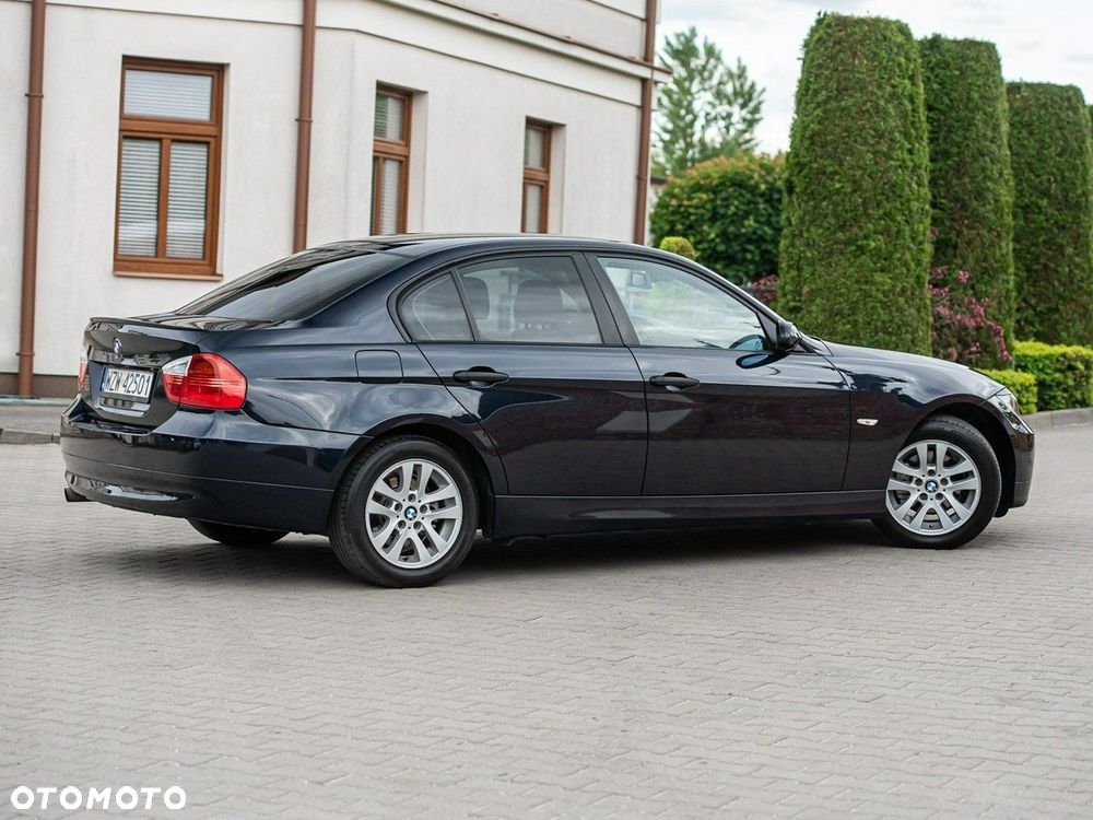 BMW Seria 3 - 17