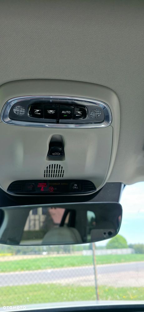 Volvo XC 90 - 21