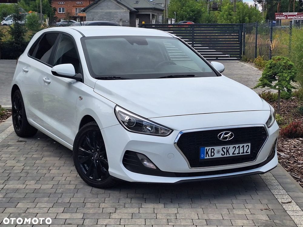 Hyundai i30 1.4 Family - 10