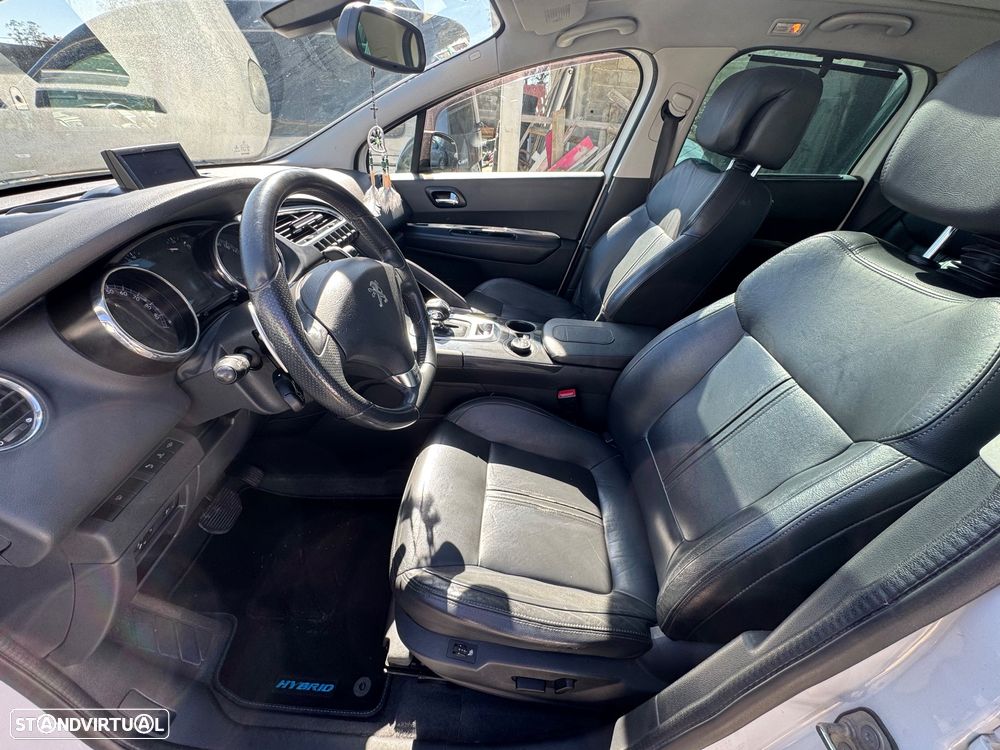 Peugeot 3008 2.0 HDi Hybrid4 - 6