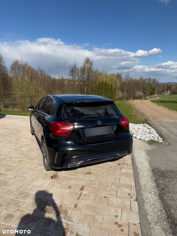 Mercedes-Benz Klasa A 180 7G-DCT AMG Line - 5