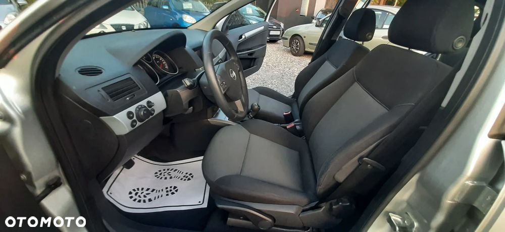 Opel Astra - 34