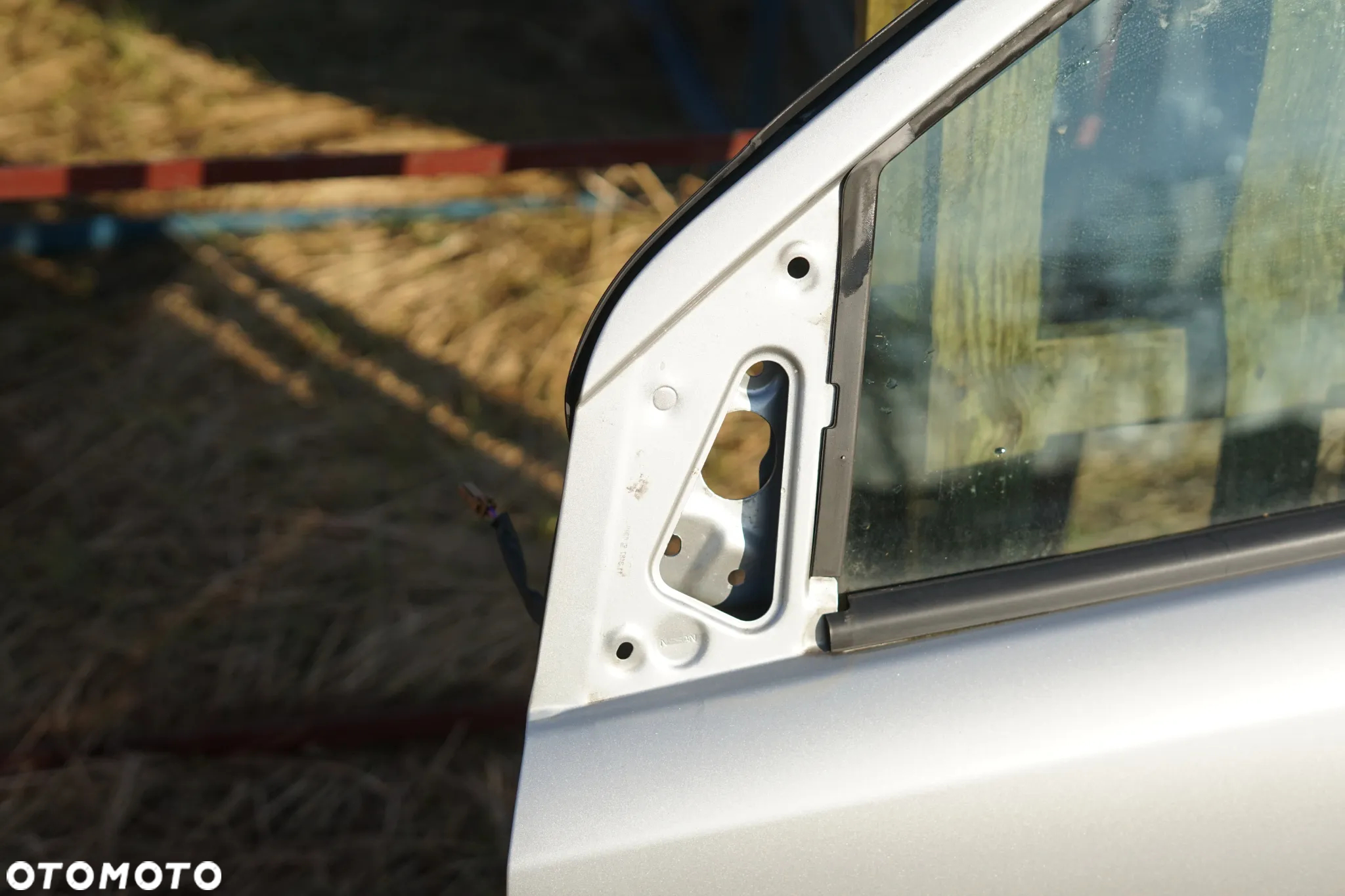 Drzwi przód przednie lewe Nissan Note I Lift KY0 - 2