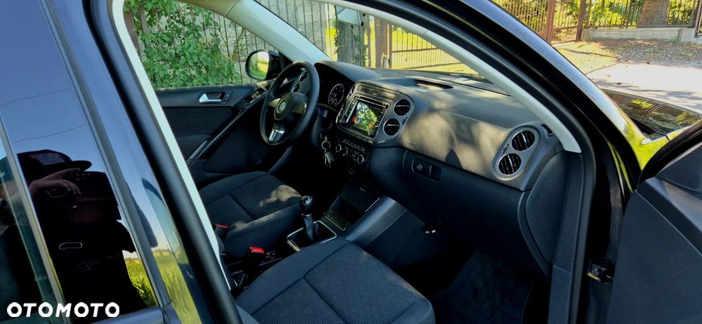 Volkswagen Tiguan 2.0 TDI Perfectline - 16