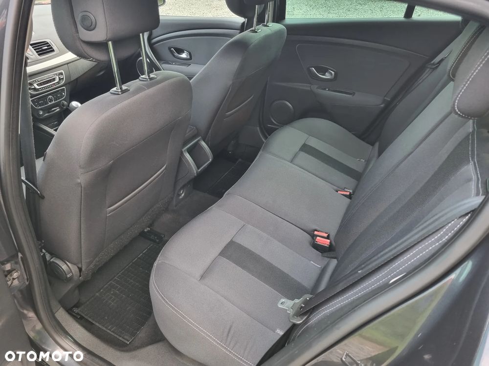 Renault Megane 1.6 Exception - 21