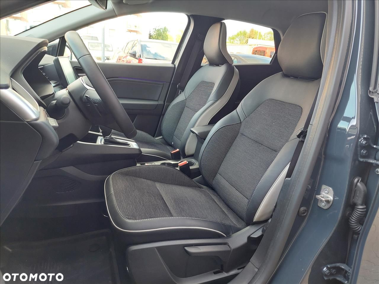 Renault Captur - 5