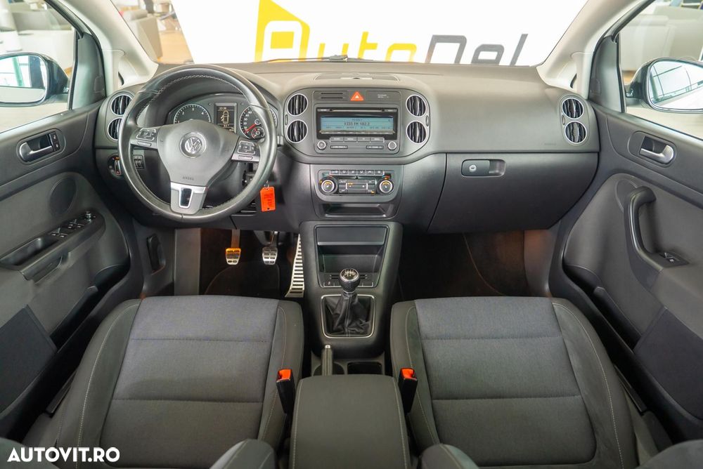 Volkswagen Golf Plus 1.6 TDI DPF Style - 17