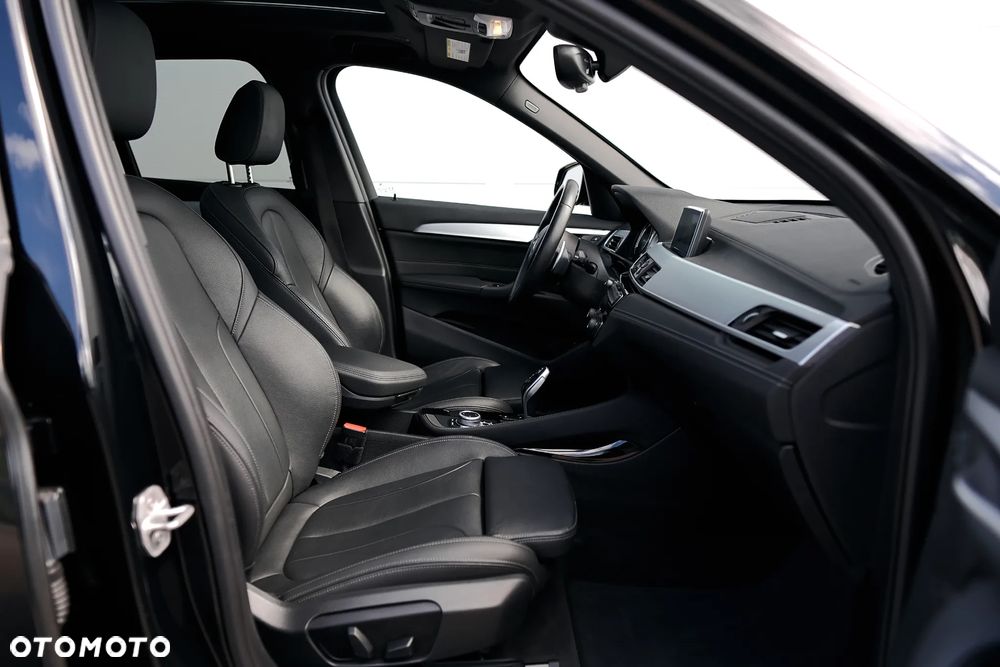 BMW X1 xDrive25i M Sport - 21