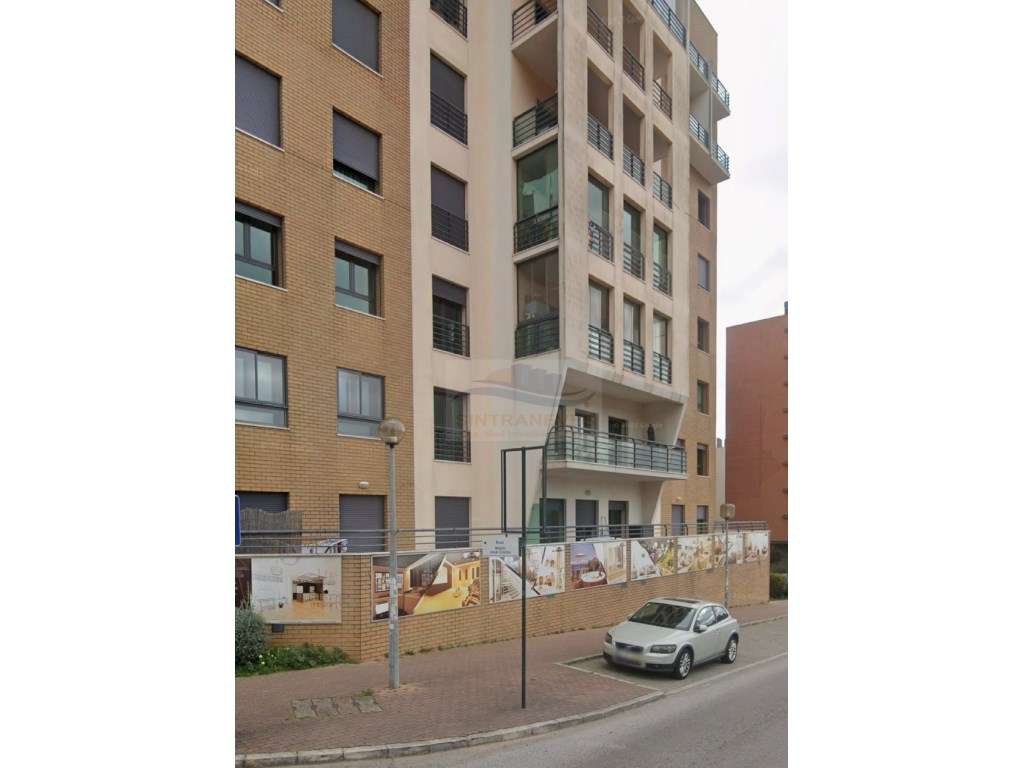 Loja para Venda - 560 m² - Grande imagem: 2/4