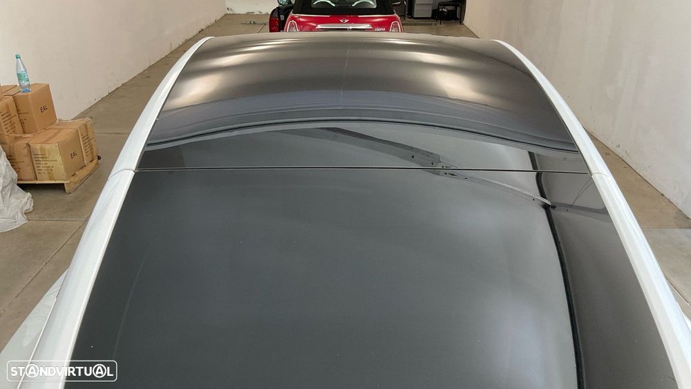 Tesla Model Y Long Range Dual Motor AWD - 3