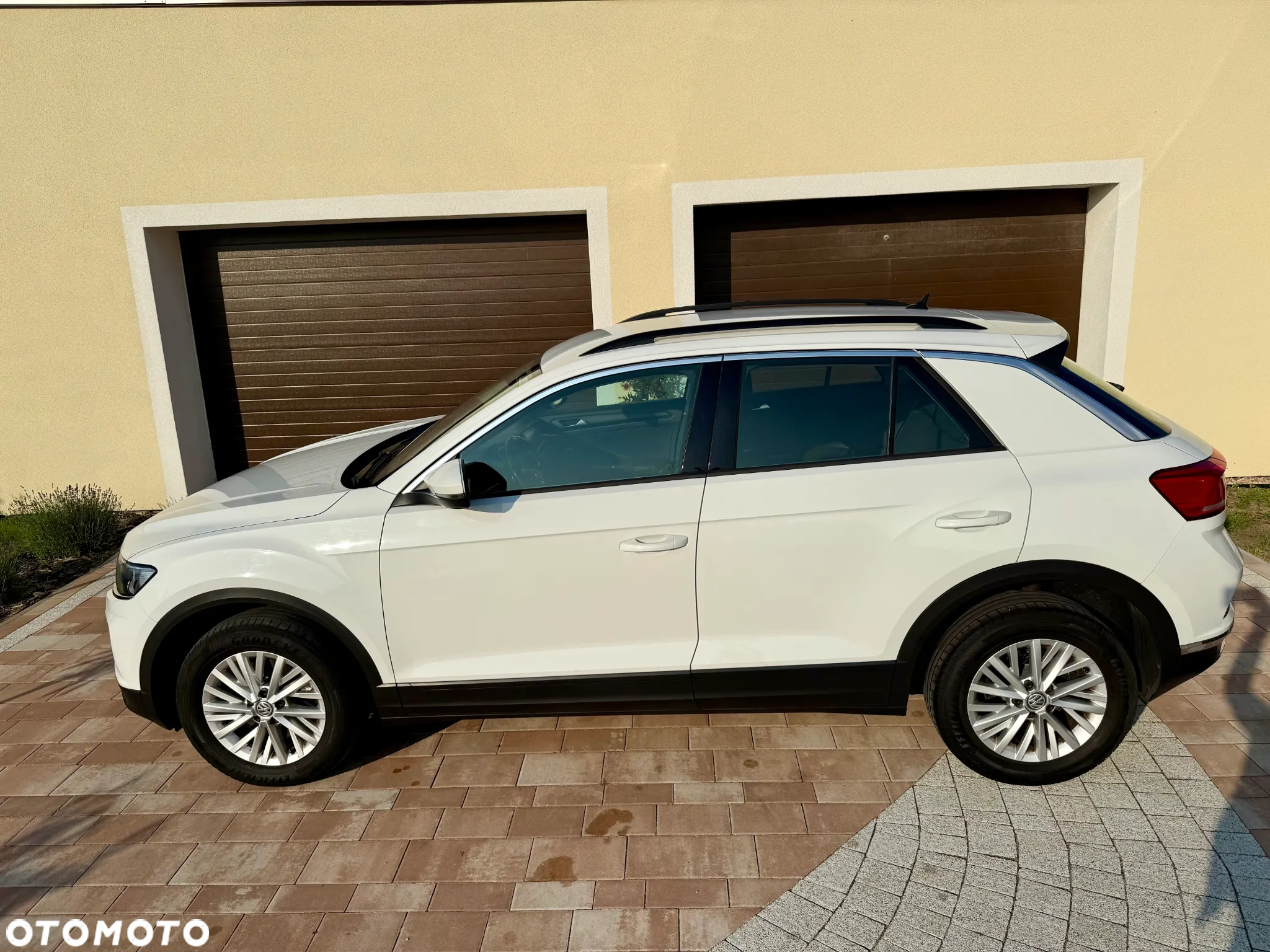 Volkswagen T-Roc 1.5 TSI Life - 10