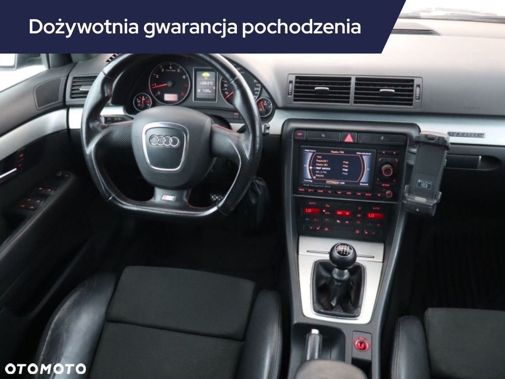 Audi A4 Avant - 9