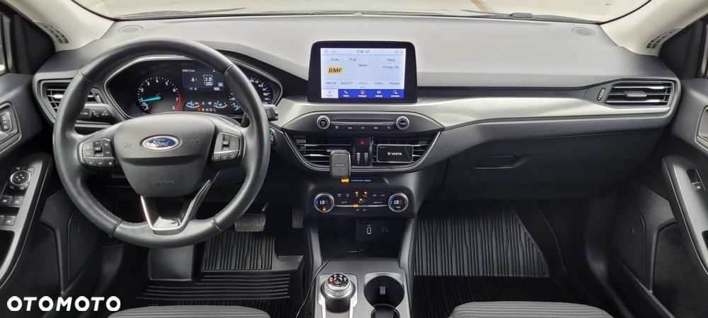 Ford Focus 1.0 EcoBoost Titanium ASS PowerShift - 12