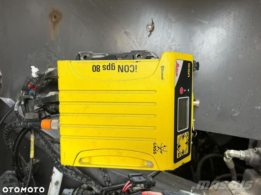 Volvo EC 300 EL - 10