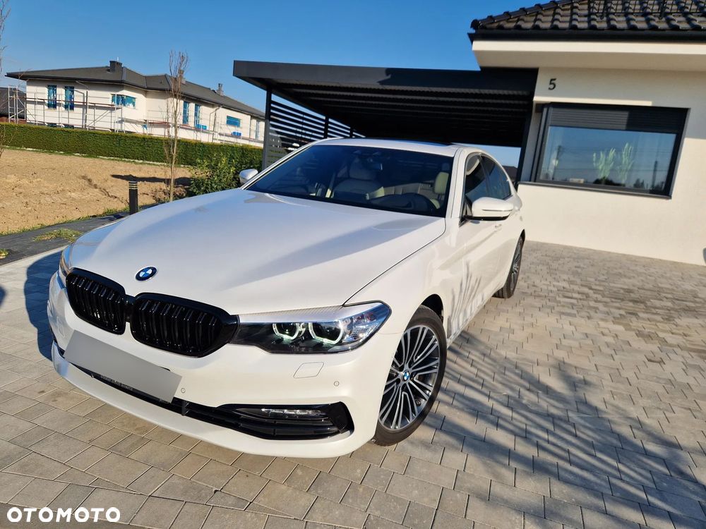 BMW Seria 5 530i Sport Line - 3