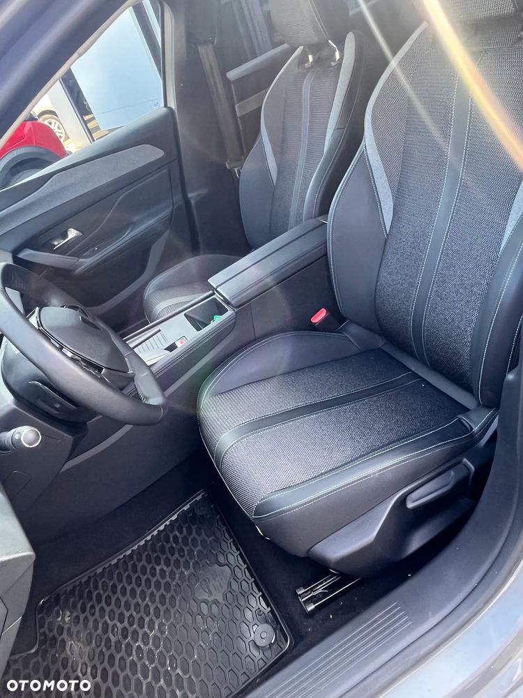 Peugeot 308 1.5 BlueHDi Allure S&S EAT8 - 11