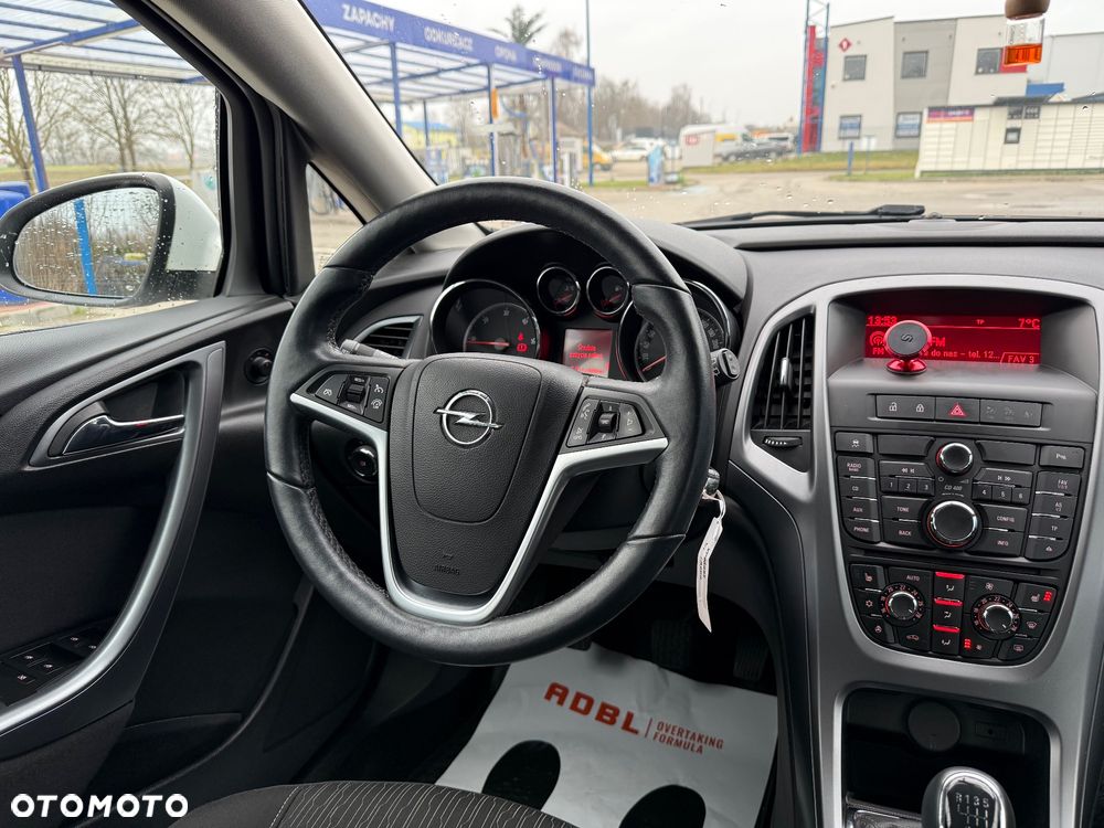 Opel Astra 1.7 CDTI DPF 150 Jahre - 17