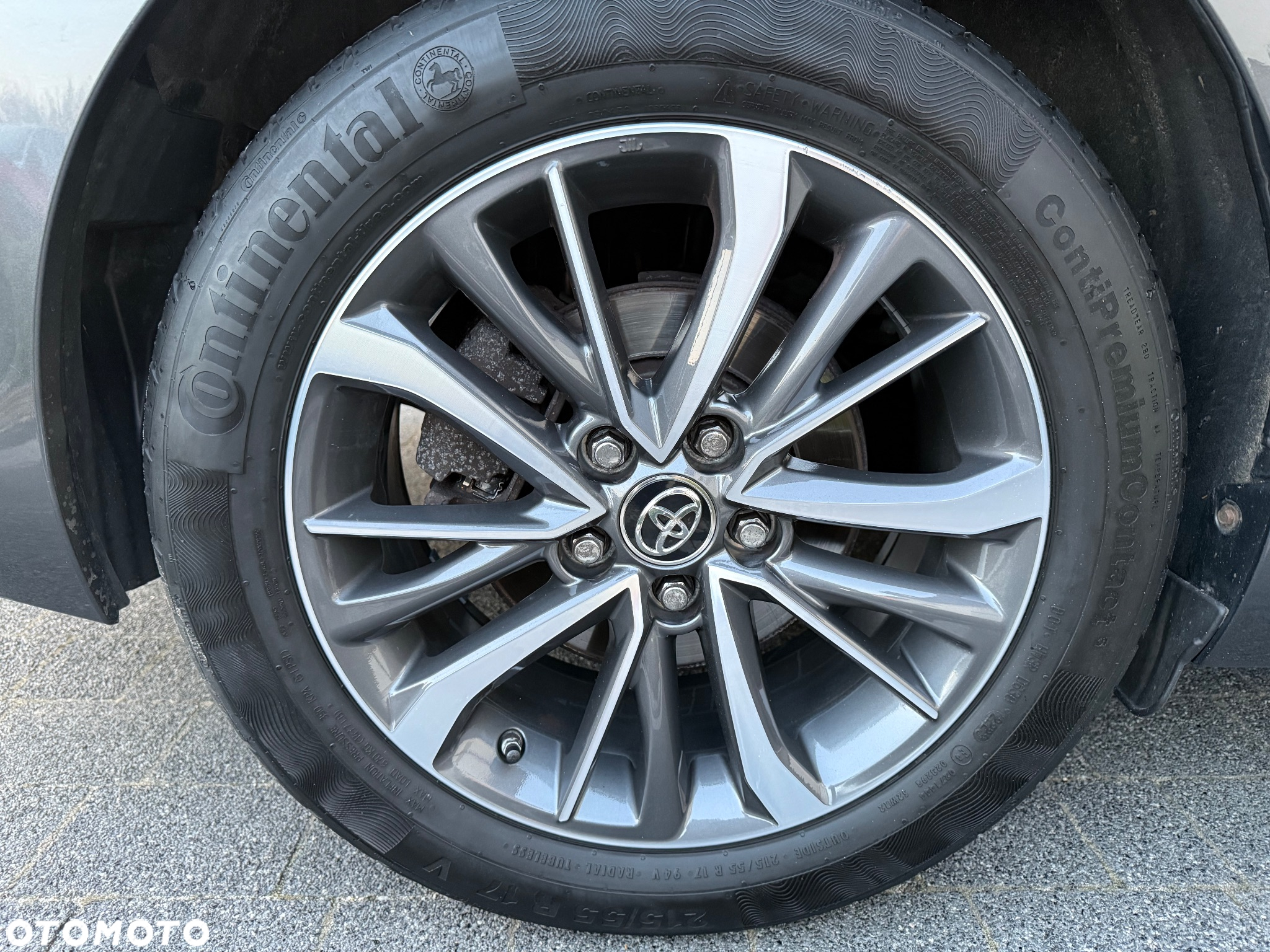 Toyota Avensis Touring Sports 1.8 Edition S+ - 26